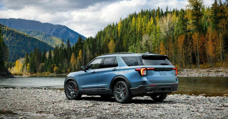 Ford Explorer: Vượt Trội Công Nghệ Giữa Các Mẫu Xe Sang