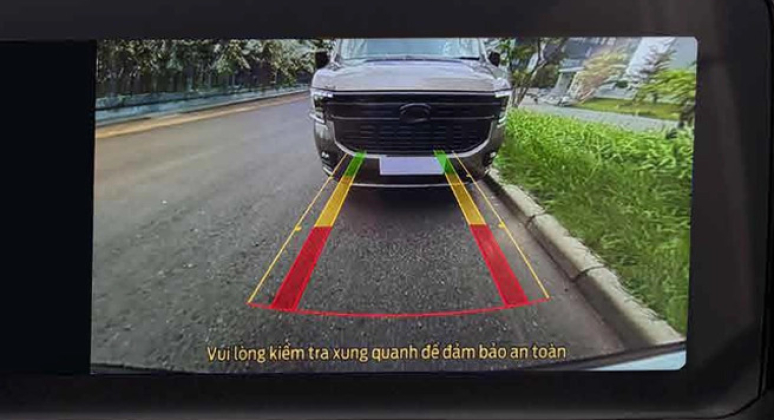 Tính năng thông minh hỗ trợ người lái