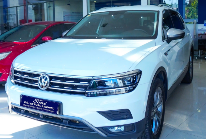 Volkswagen Tiguan Luxury 2019