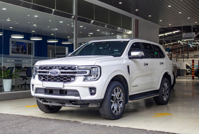 Ford Everest Bi-Turbo Demo 2024