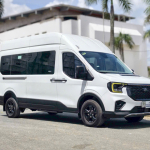 Ford Transit Van 6 Chỗ 0